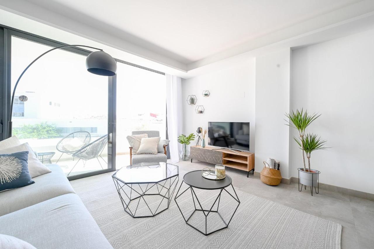 Seashell Infinity Luxury Apartment エステポナ エクステリア 写真